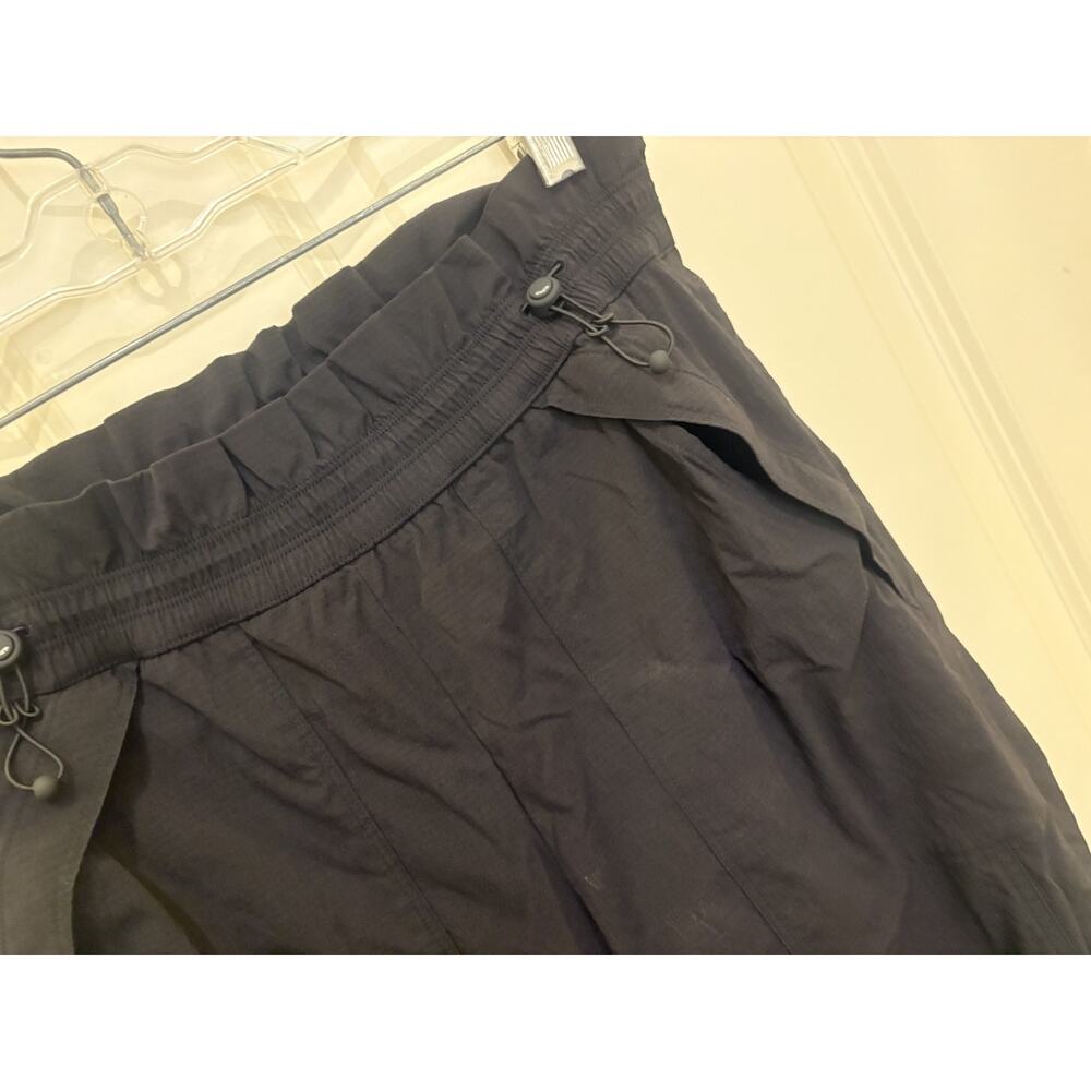 Athleta Black Trekkie Wide Leg High Rise Parachute Pants Size 4 Elastic Waist - Picture 5 of 7